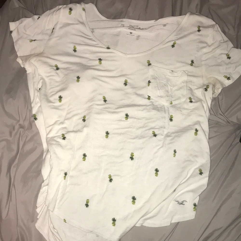 Hollister Pineapple T-shirt